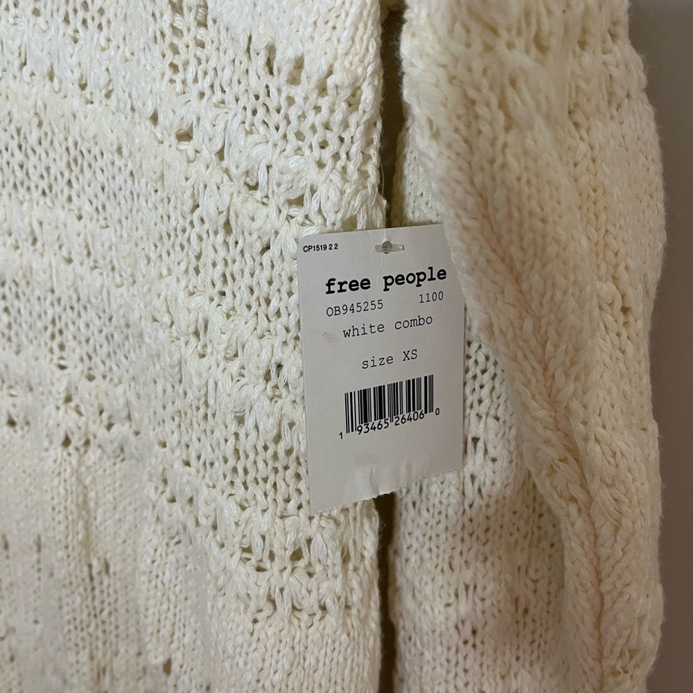 NWT Free People Hot Tropics V Neck Sweater - Picture 3 of 7